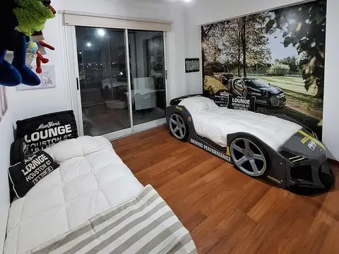 Departamento en Venta de 4 dormitorios