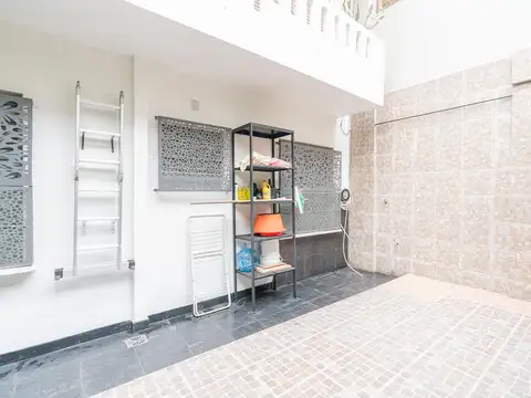 Depto Tipo Casa en Venta de 2 ambientes