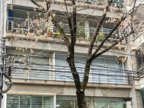 Departamento en VENTA, dos ambientes con patio al contrafrente en pleno Palermo