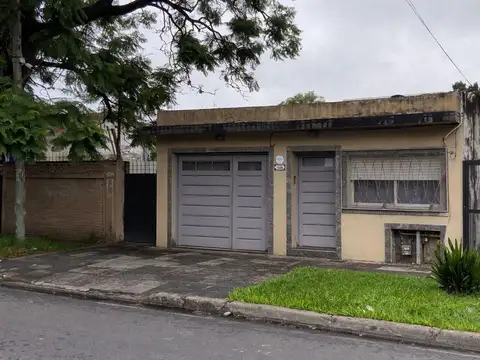 Casa Ph de 3 ambientes en Ituzaingó Norte