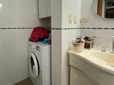 Depto Tipo Casa en Venta con 1 cocheras