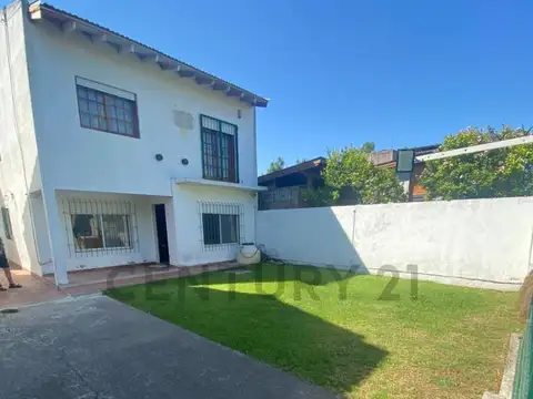 519 entre 17 y 18 2200, Piso 0