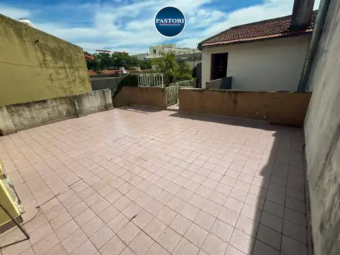 Depto Tipo Casa 3 ambientes con 1 baño