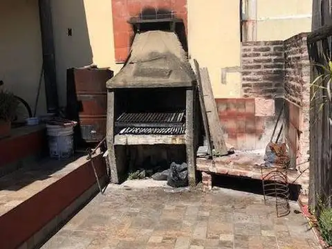 Depto Tipo Casa en Venta en Ramos Mejia, USD 87.000