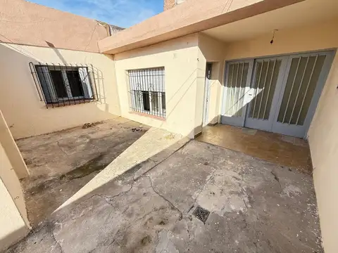Inversion bloque 3 deptos 2 dormitorio patio cochera