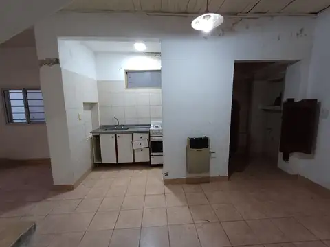 Depto Tipo Casa Monoambiente con 1 baño