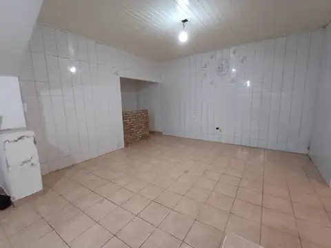 Depto Tipo Casa en Venta en Villa Libertad, USD 39.000