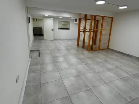 Galpon en Venta en Ciudadela, USD 300.000