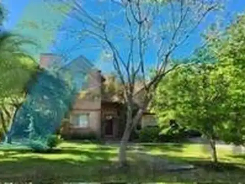 Casa Chalet  en Alq. Temporario en Los Quinchos Club de Campo, Pilar, G.B.A. Zona Norte