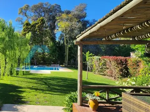 Casa 4 ambientes con 3 baños