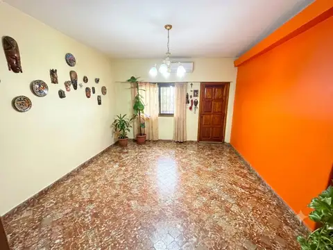 PH 3 AMBIENTES CON PATIO TERRAZA