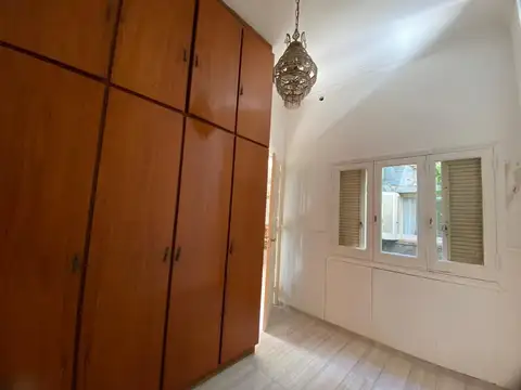 MAGNIFICA CASA EN VENTA ZARATE CENTRO (ZONA RESIDENCIAL)