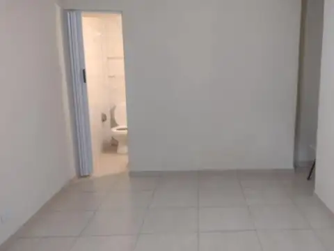 Departamento en Alquiler en San Cristobal, $ 450.000