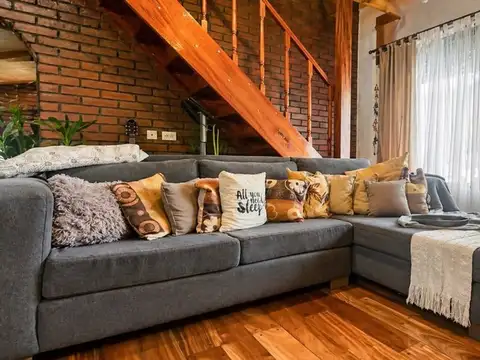 Depto Tipo Casa en Venta de 3 ambientes