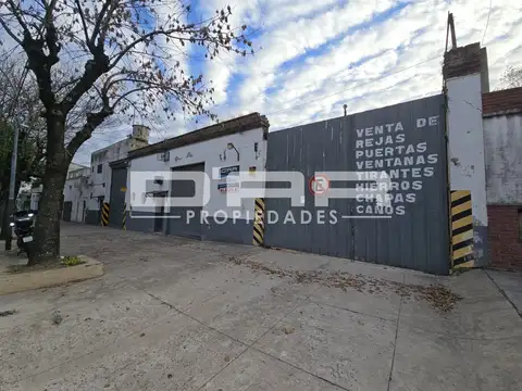 Galpón en Alquiler en Parque Avellaneda, CABA