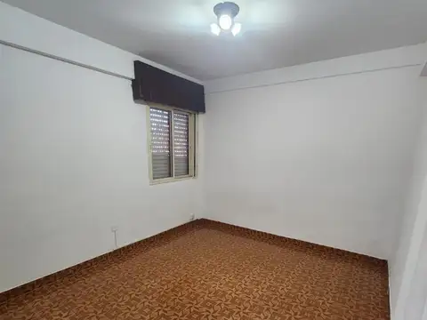 Departamento en Venta en Villa Dominico, USD 42.000