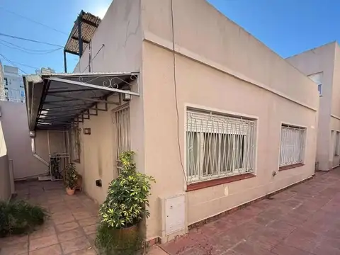 Buenos Aires 646 , Piso PB