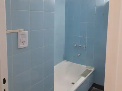 RECOLETA - LAPRIDA 1700 - 2 AMB SIN MUEBLES - $580.000