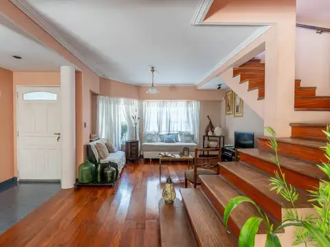 Pasaje Doctor Gregorio Aráoz Alfaro 300