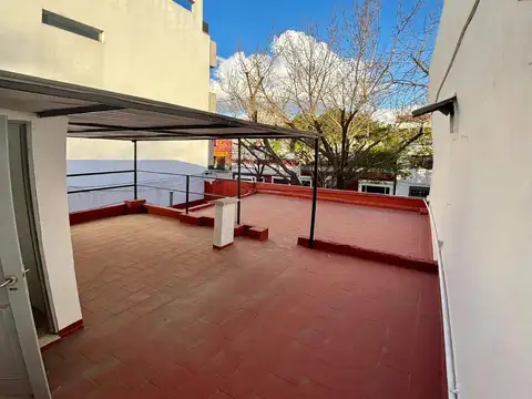 Depto Tipo Casa en Alquiler en Barrio Parque Saavedra, $ 1.100.000