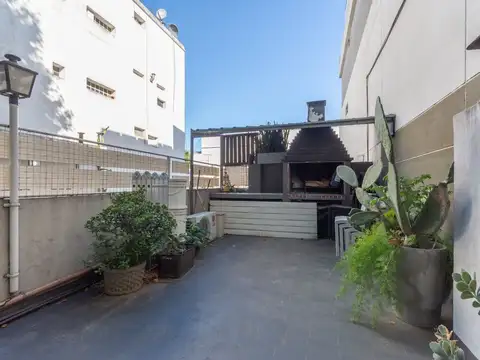 Avenida Salvador María del Carril 3500