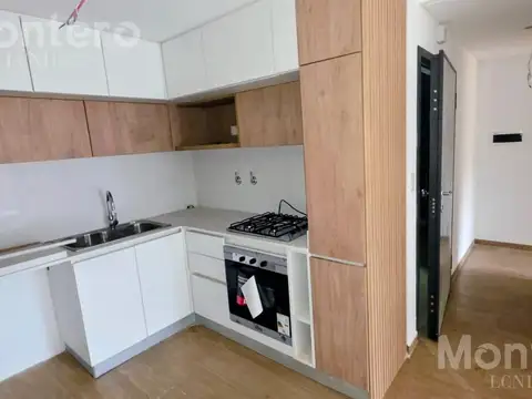 Departamento en Venta en Parque Centenario, USD 179.000