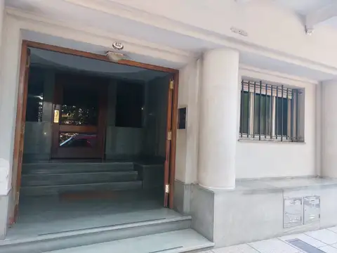 2 AMBIENTES PROXIMO AL PASEO COSTERO DE VICENTE LOPEZ