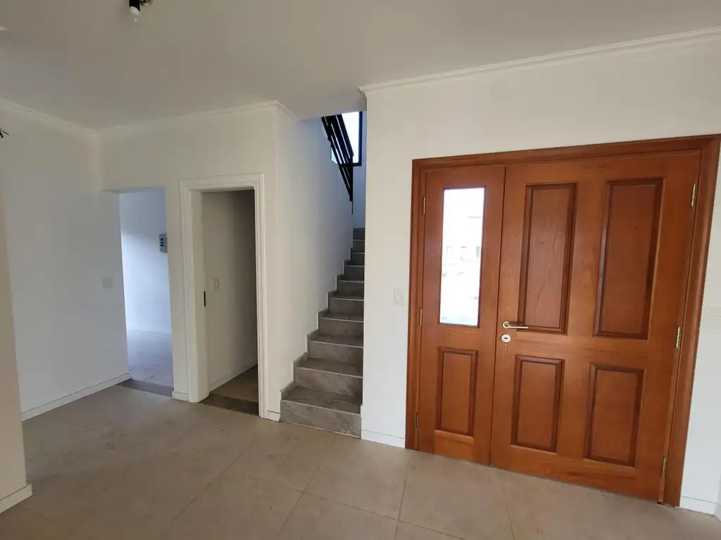 Casa en Venta con cochera
