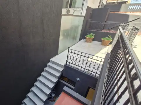 Depto Tipo Casa en Venta en Balvanera, USD 348.000
