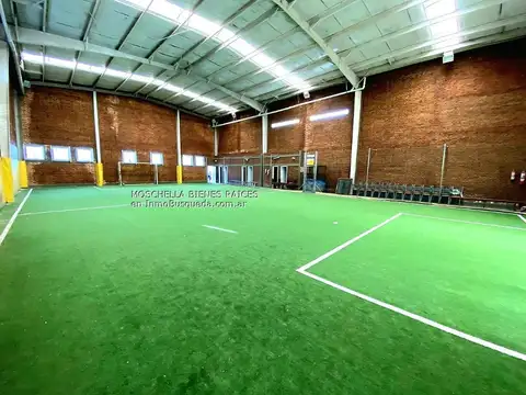 63 E/ 26: LOCAL EN VENTA