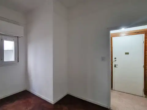 VENTA DE DEPARTAMENTO DE 2 AMBIENTES EN CABALLITO