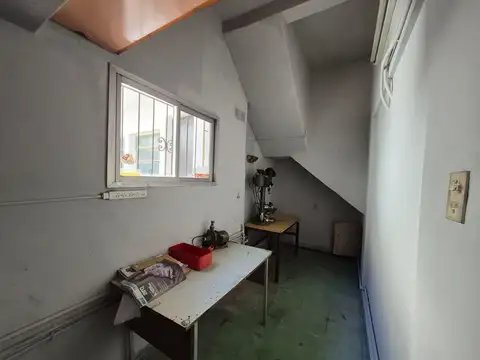 Casa 5 ambientes con 1 baño