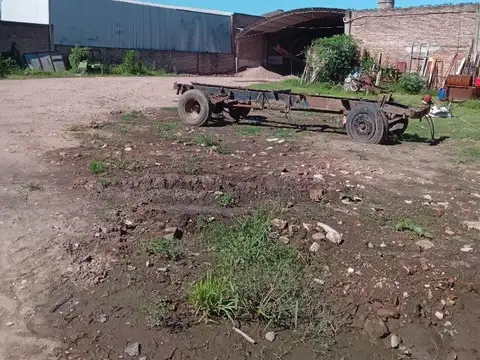 Galpon en Venta 100  mts Frente