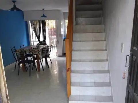 Depto Tipo Casa en Venta de 3 ambientes