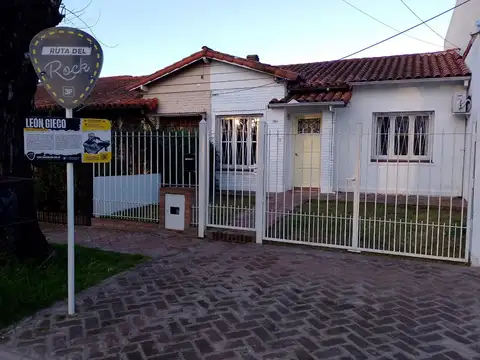 CASA DE 3 AMBIENTES EN ALQUILER