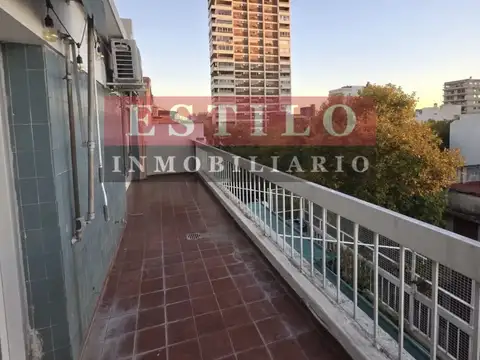 FALCON 2000, VENTA DEPARTAMENTO DE TRES AMBIENTES CON BALCON TERRAZA