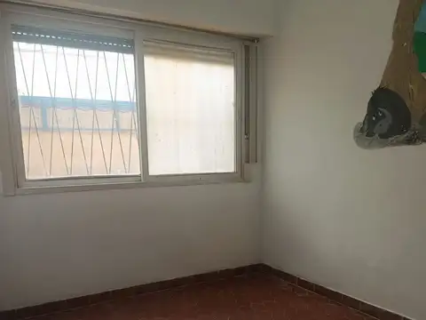 VENTA CASA 3 AMBIENTES Y MEDIO EN VILLA BOSCH