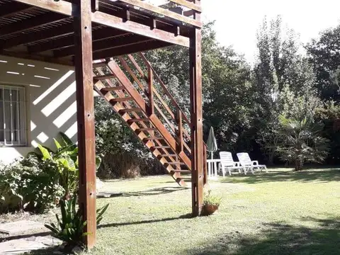 Casa en alquiler temporario - 2 Dormitorios 2 Baños - Miramar