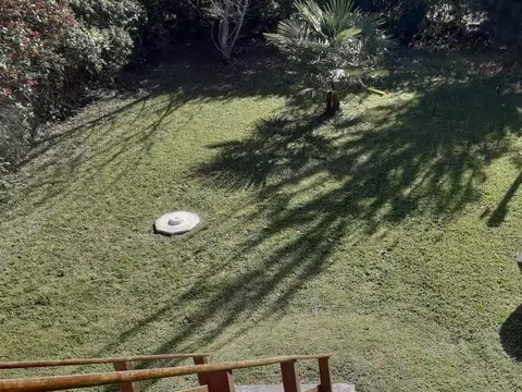 Casa en alquiler temporario - 2 Dormitorios 2 Baños - Miramar