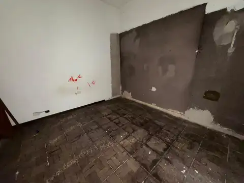 Casa a reciclar de 3 amb.