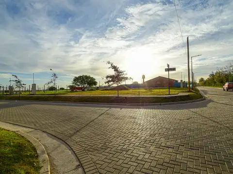 Terreno en Venta 25  mts Fondo