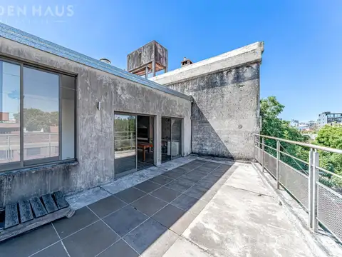 Casa en Venta en Chacarita, USD 469.000