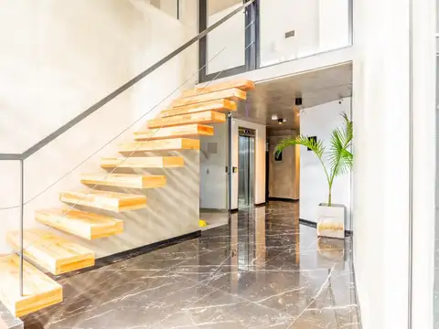 EN VENTA OFICINA COMERCIAL A ESTRENAR EN BARRIO CENTRO, ROSARIO.