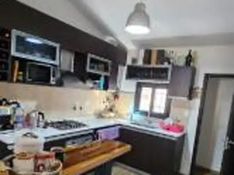 Casa en venta - 3 Dormitorios 2 Baños - Córdoba