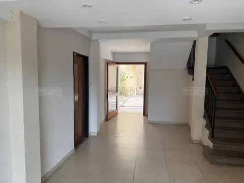 Oficina en Alquiler 50 años