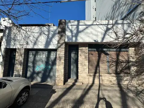 CASA EN VENTA LA PLATA LOTE IDEAL DESARROLLO
