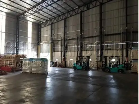 P IND PILAR - CENTRO DISTRIBUCIÓN 6.000M CUB. - SEMINUEVO -