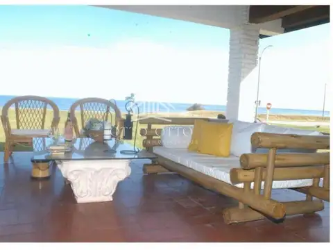 Casa en Alquiler en Punta del Este, USD 9.900