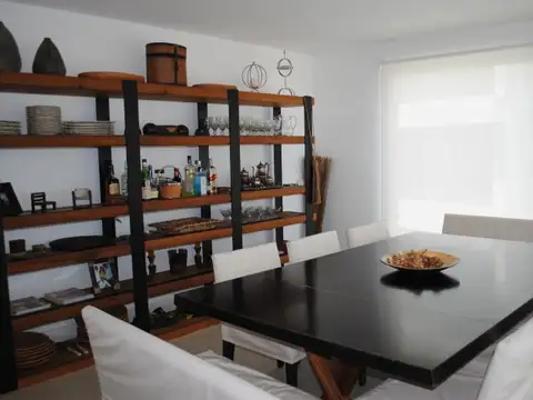 Departamento 5 ambientes con 4 baños