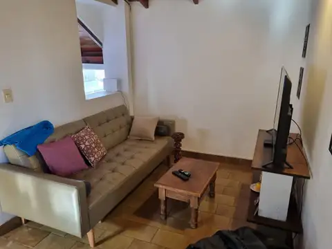 Depto Tipo Casa en Alquiler 36 años